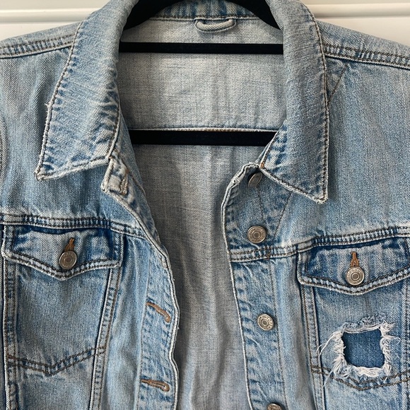 Topshop blue jean denim jacket distressed Light Wash size 10 - Picture 6 of 16